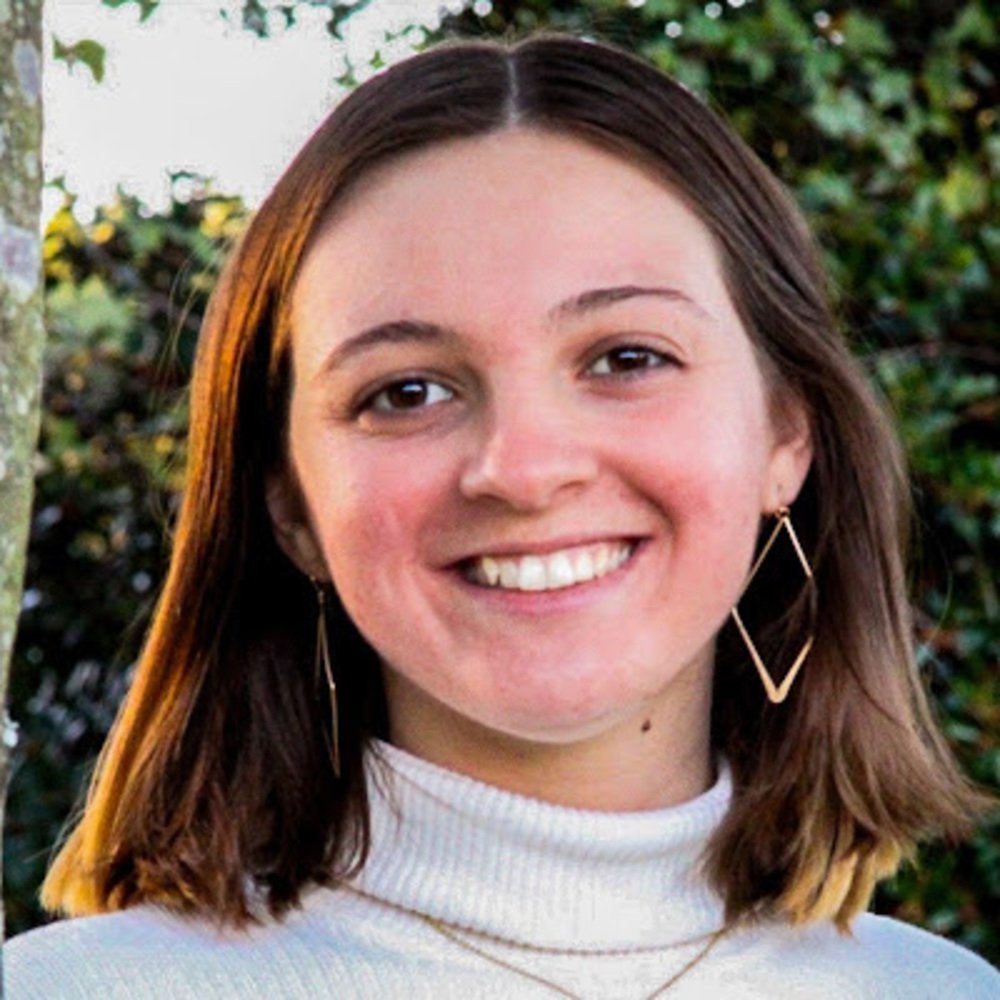 Meet your Posher, Madalyn